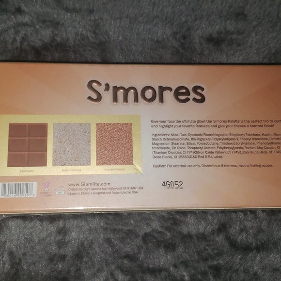 GLAMLITE  S'mores Highlight and Contour Palette $20 - Picture 3 of 3